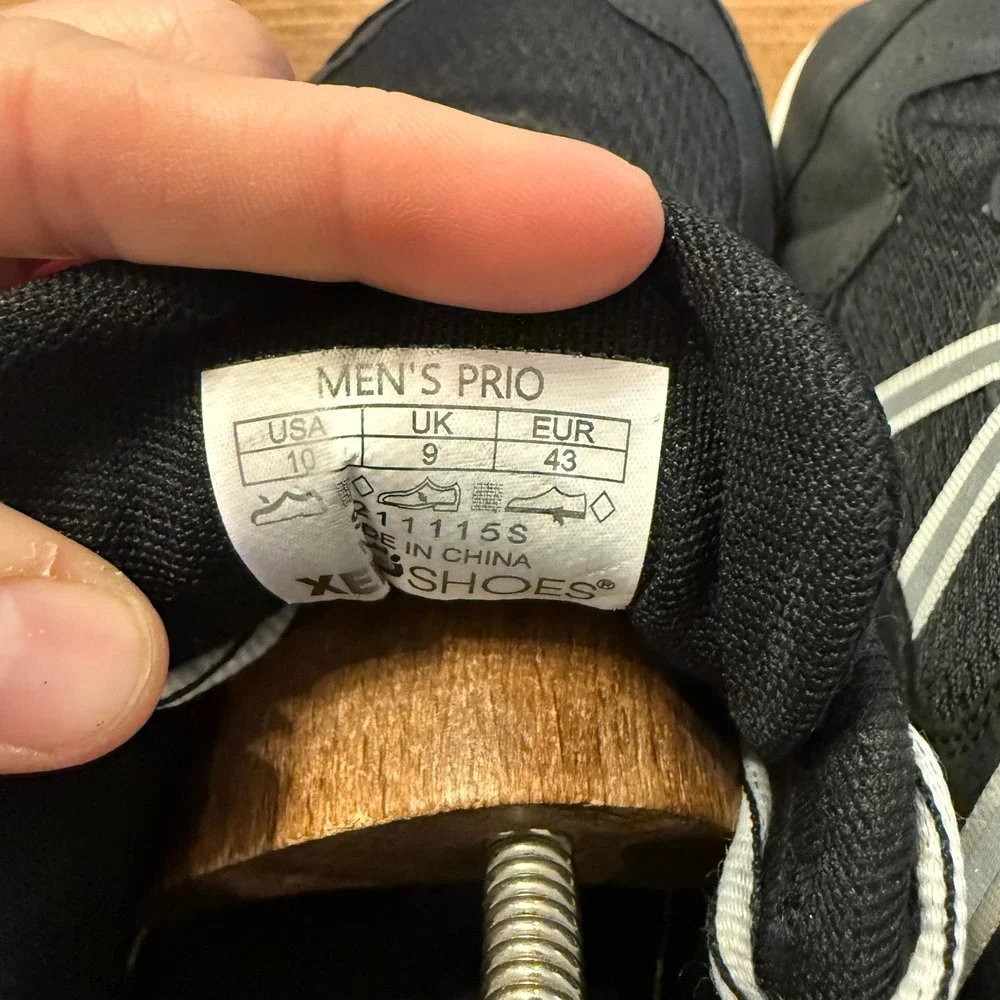 Xero Prio Barefoot‎ Minimalist Running Shoes Size 10 Black White Sneakers